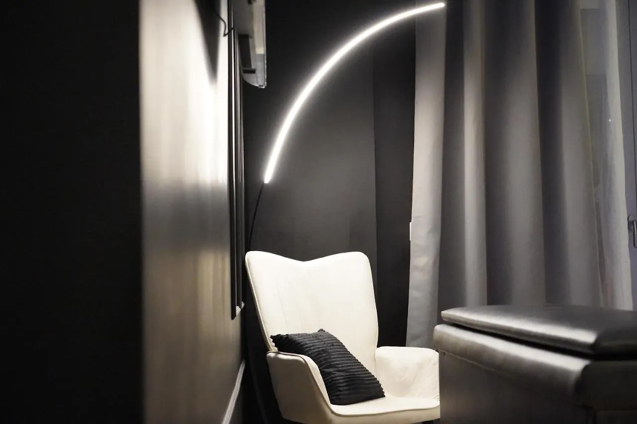 Toma Suites - Il Nido D'Amore Rome Bed & Breakfast