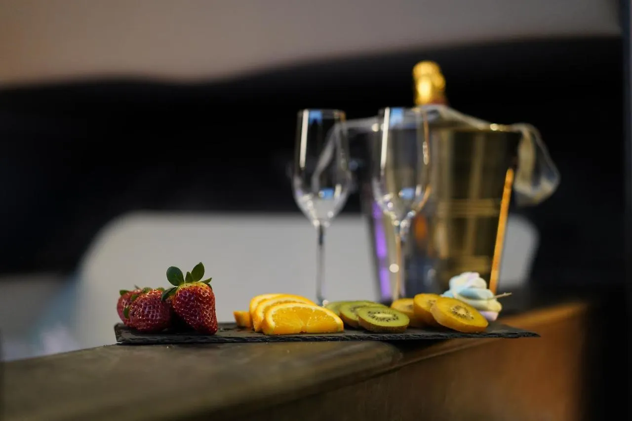 Toma Suites - Il Nido D'Amore Rome Italy